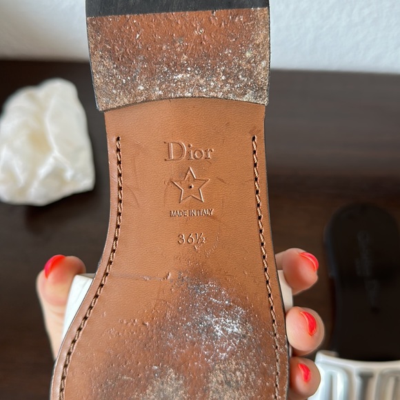 AUTHENTIC Dior slides - Picture 3 of 8